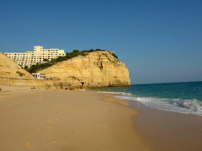 Os Reais - Apt In Front Of The Beach In Centeanes Carvoeiro  Extérieur photo